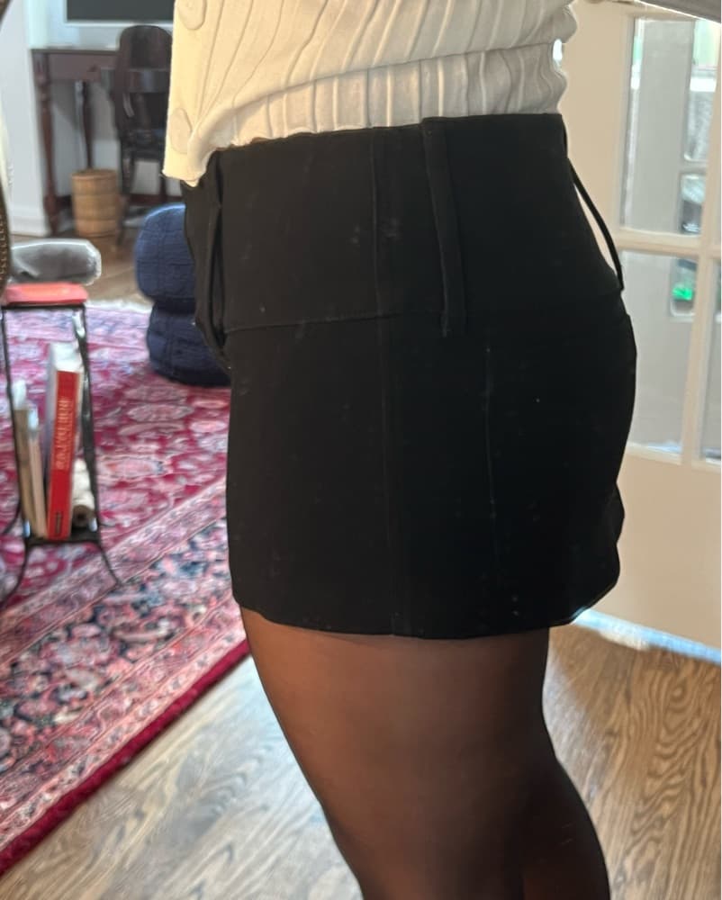 Dana Foley Black Micro Mini Skirt - Image 3