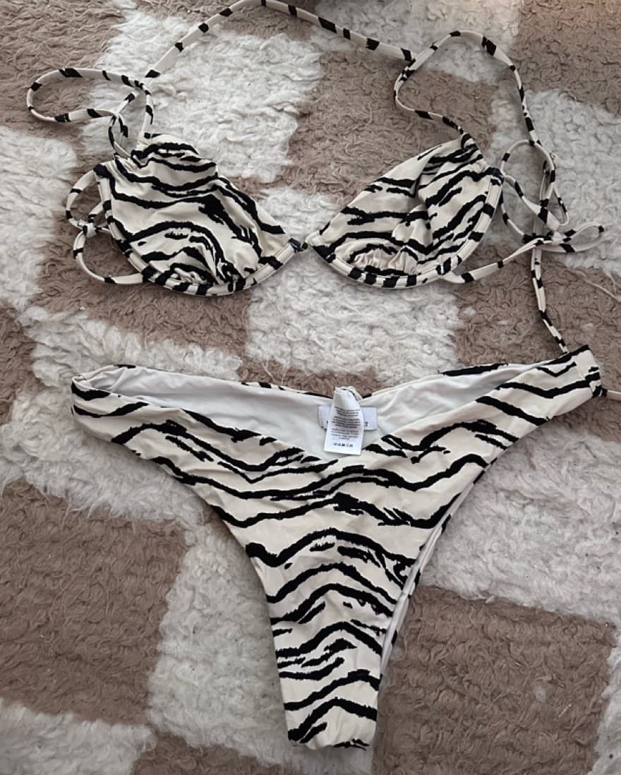 Zebra Print Bikini And Coverup - Image 2
