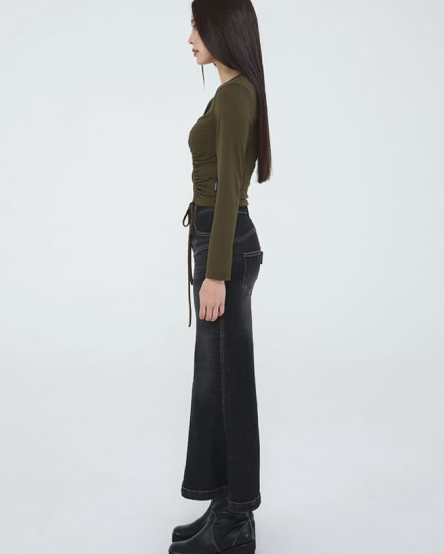 Open Back Slit Flared Denim Skirt - Image 3