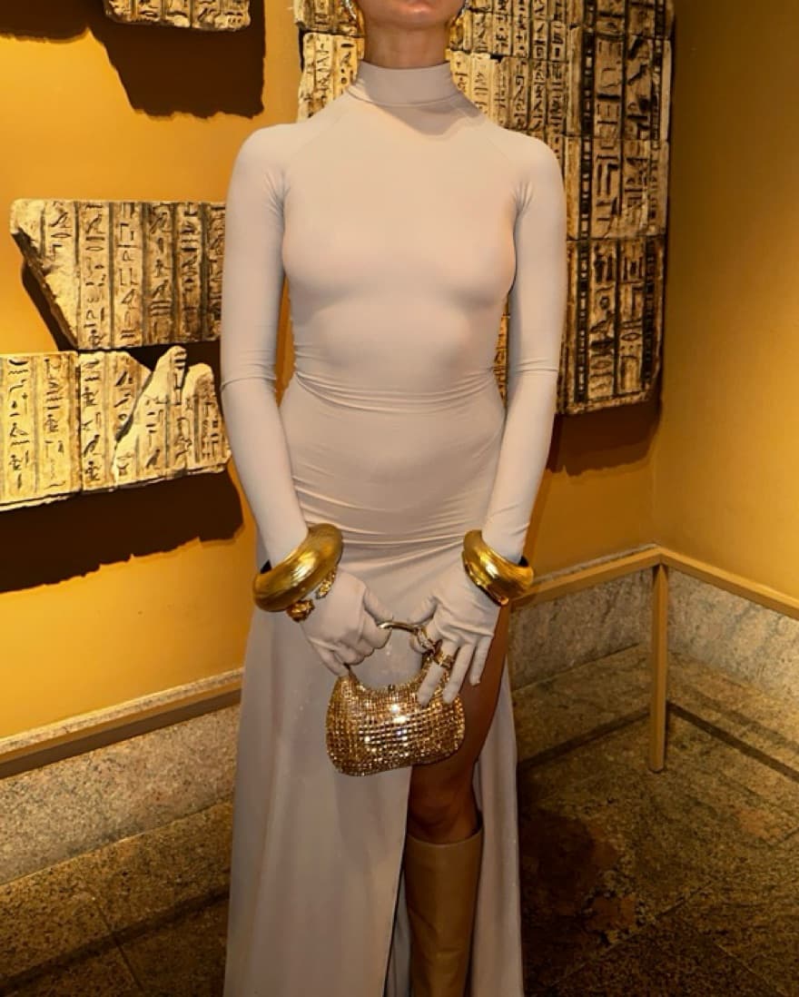 Elegant Long Sleeve Slit Maxi Dress - Image 6