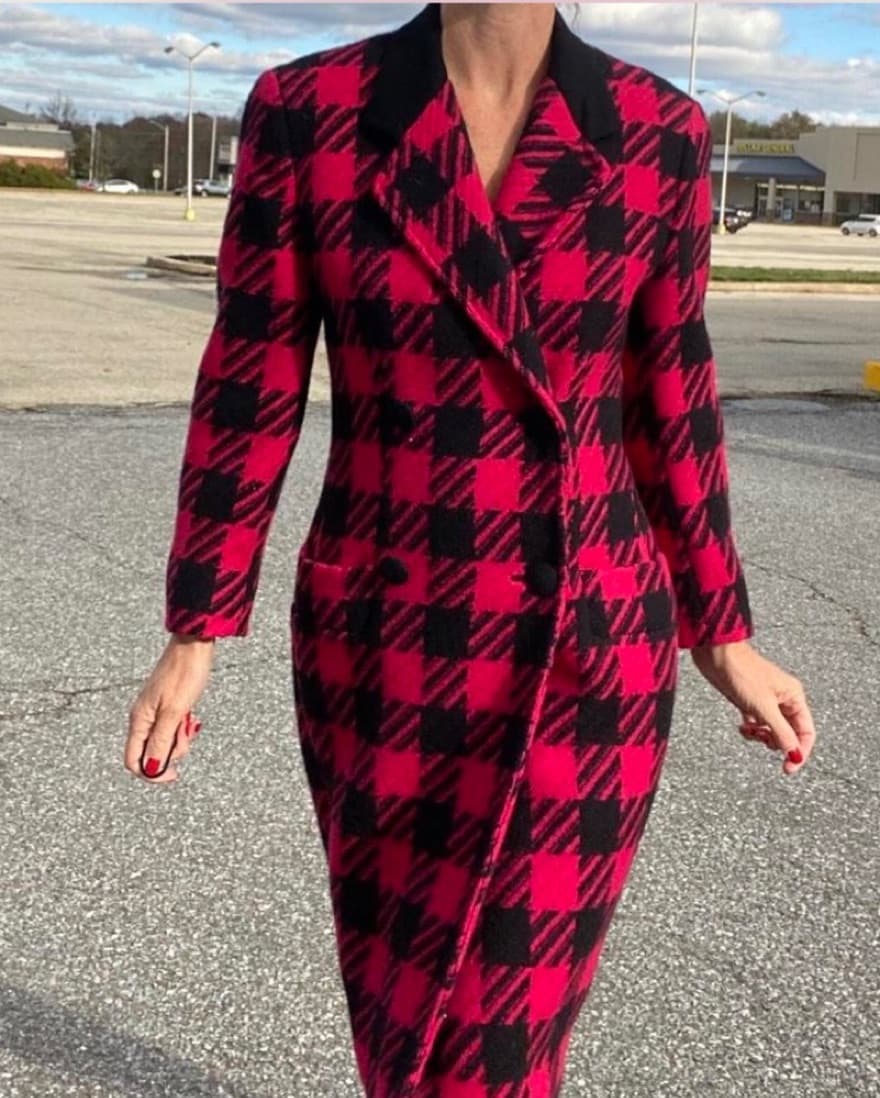 Vintage Pink-and-Black Houndstooth Coat - Image 1