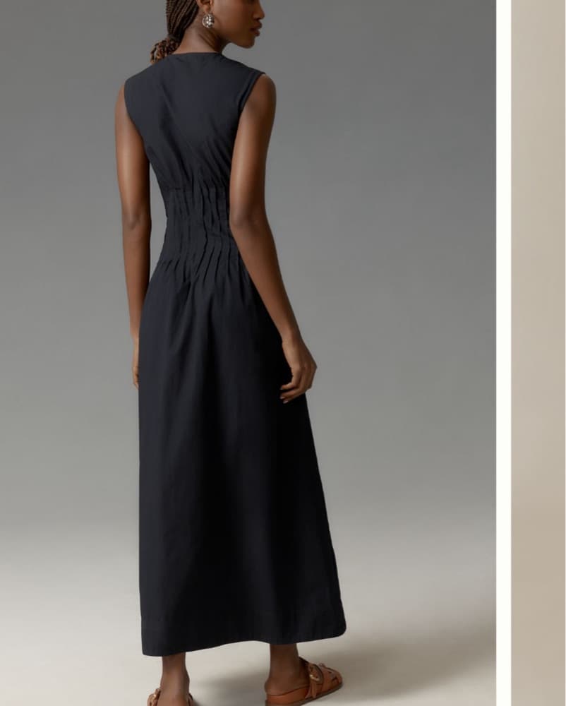 Chic Pleated Midi Dress - Image 2