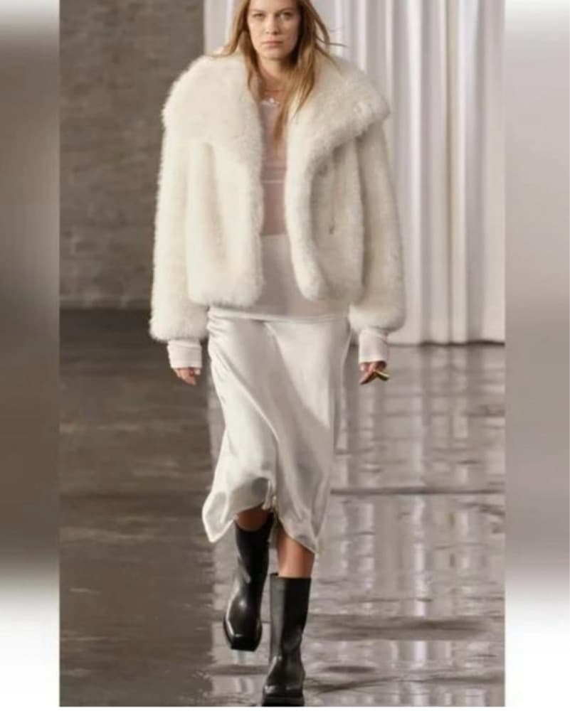 Zara White Faux Fur Coat - Image 3