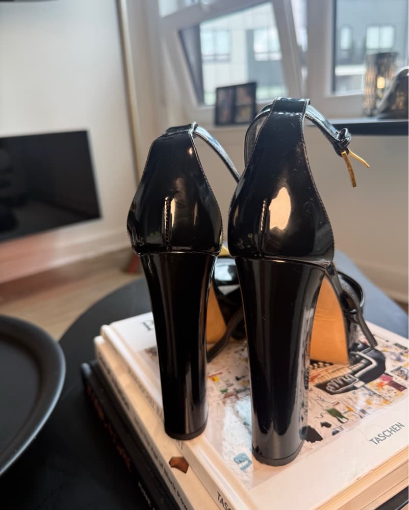 Striking Sculptural Platform Heels - Image 2