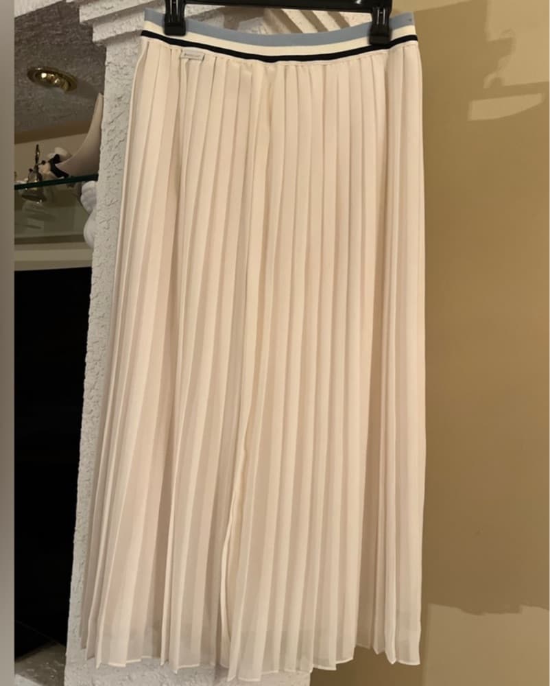 Moncler White Pleated Skirt  - Image 4