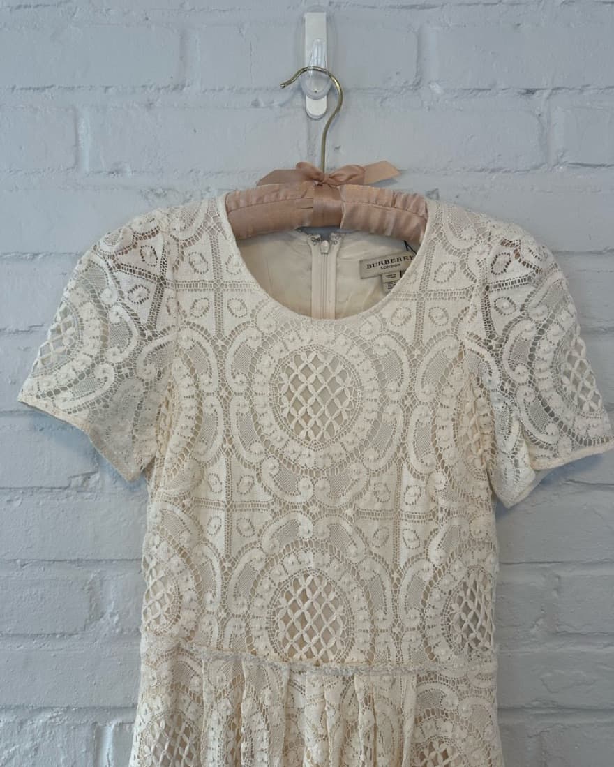 Burberry Lace Cream / Off White Dress - Image 6
