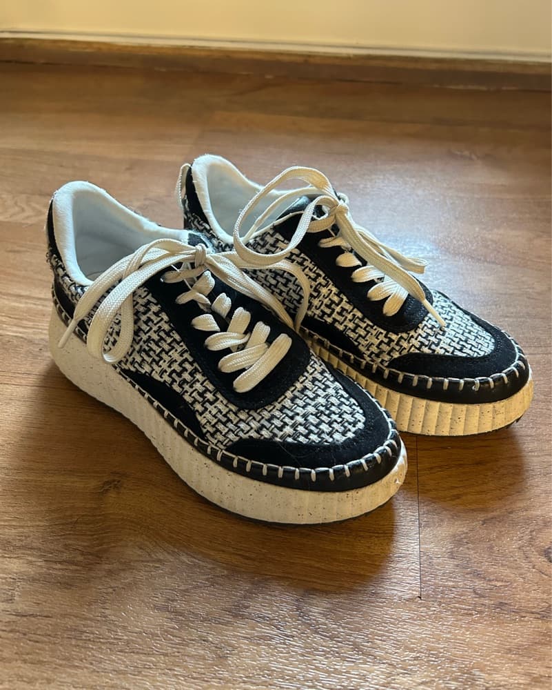 Textured Platform Sneakers - Image 1