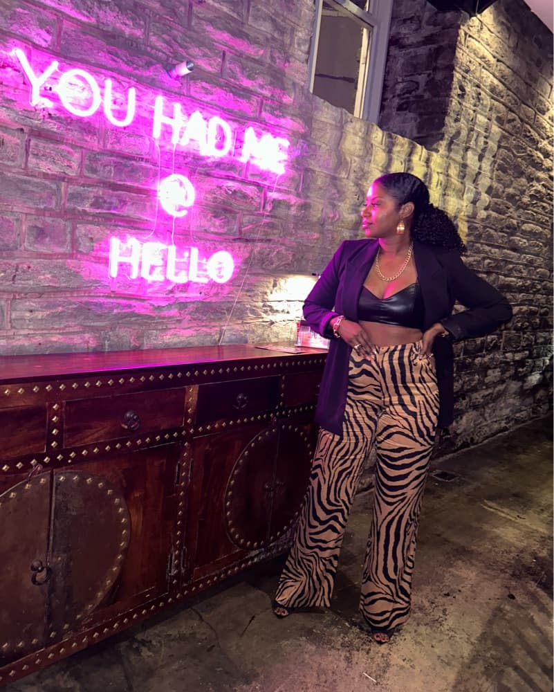 Chic Zebra Print Pants - Image 3
