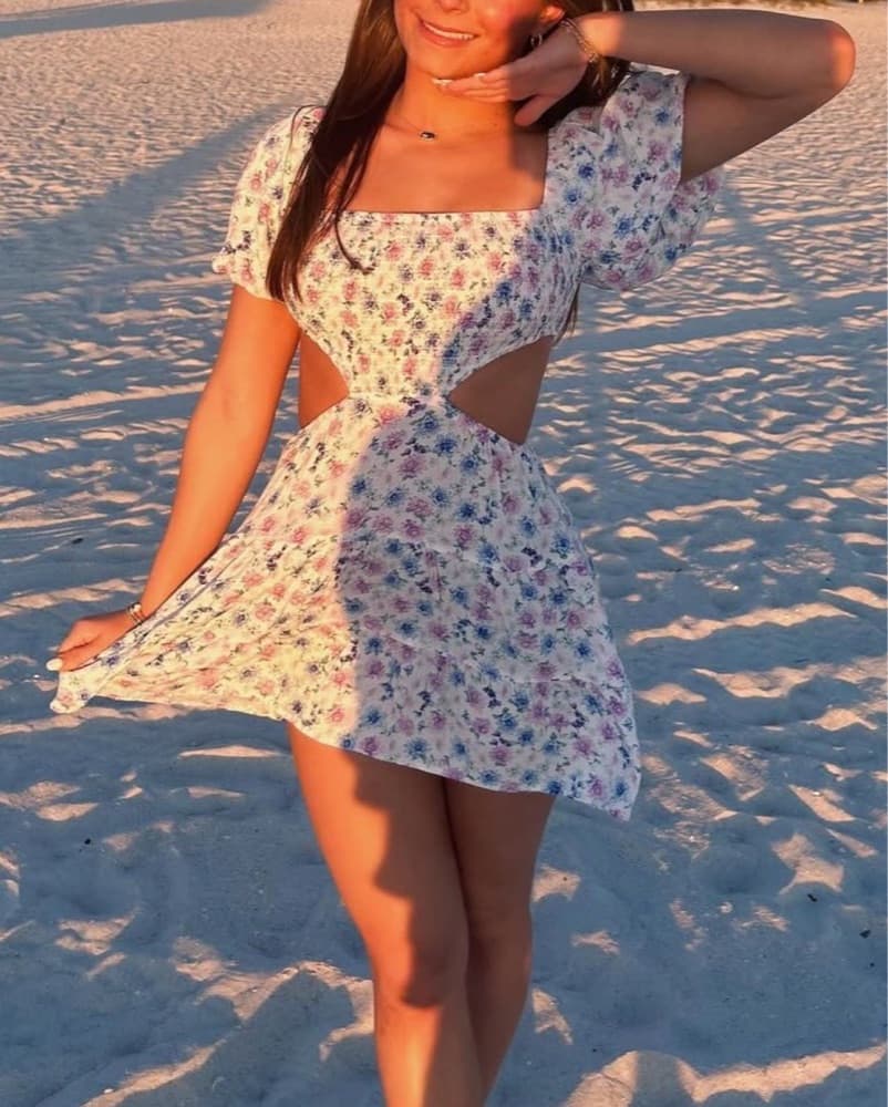 floral mini dress! - Image 1