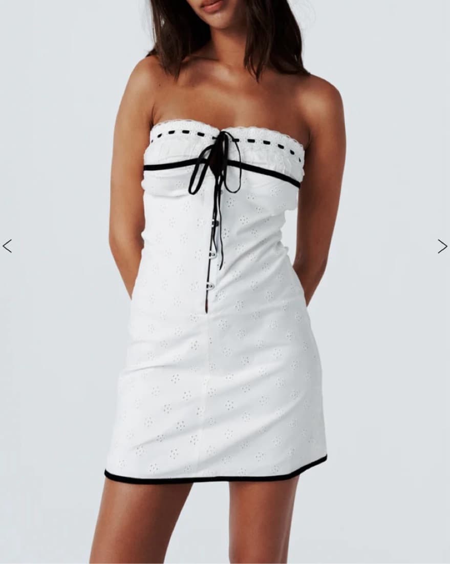 With Jéan Sabrin Dress - Image 2