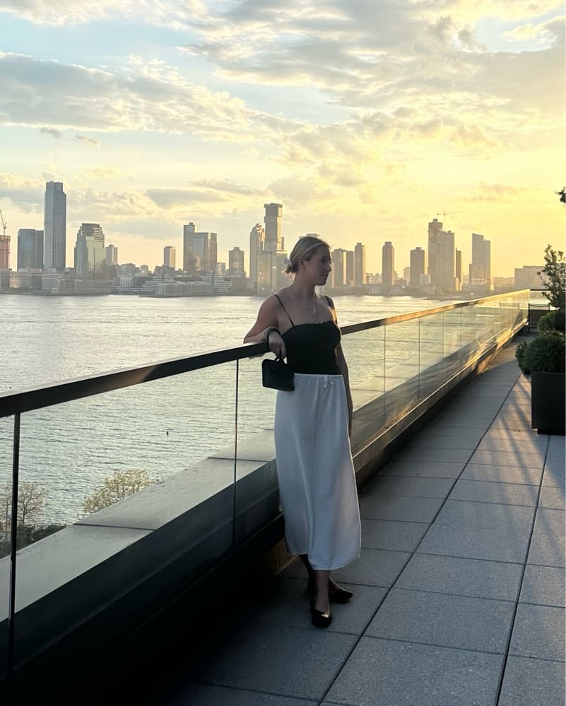 White linen Skirt  - Image 3
