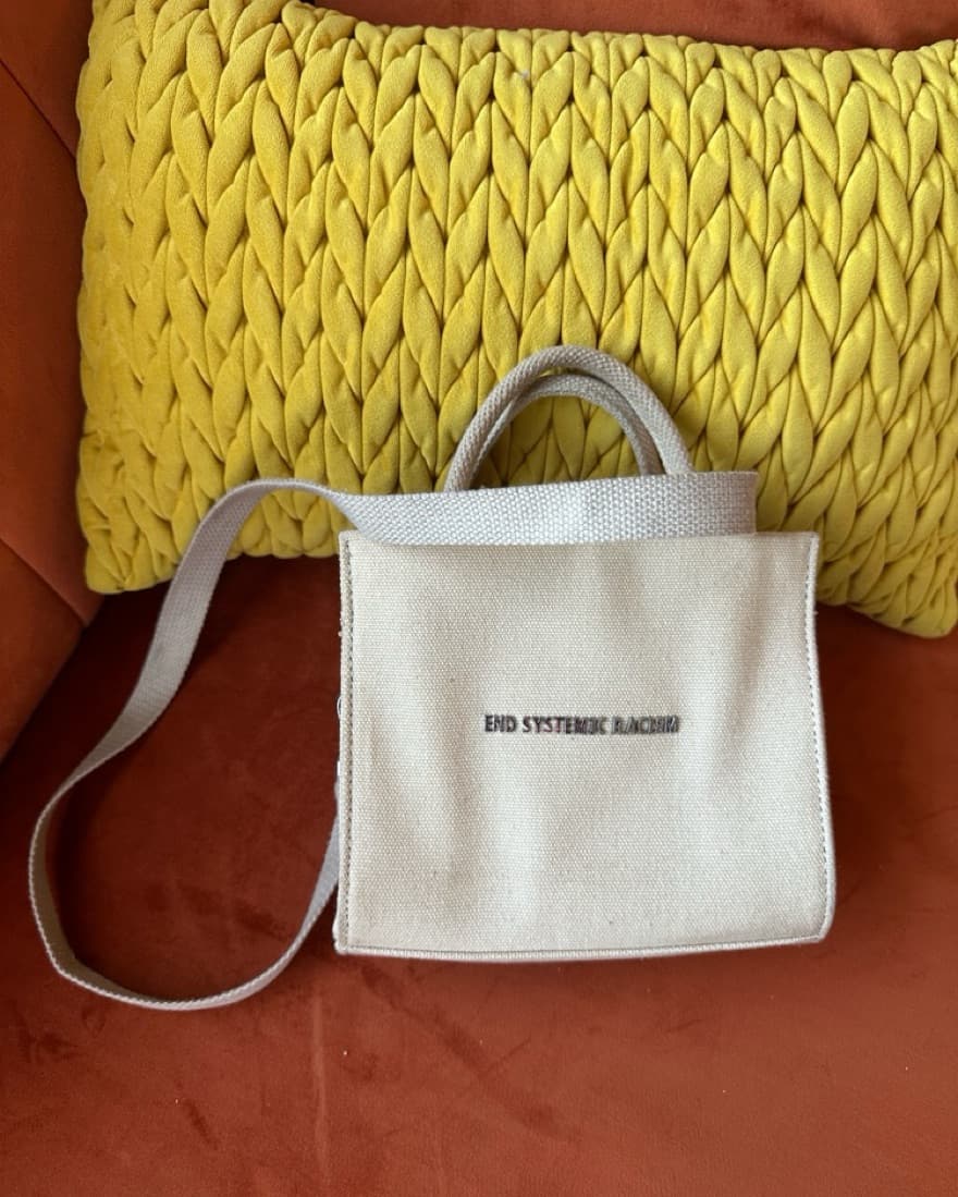 Brandon Blackwood Knitted Tote Bag - Image 1