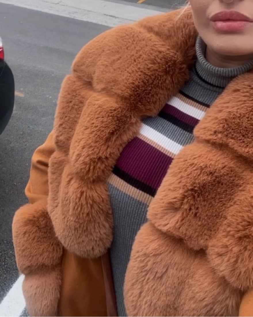 Full Legth Coat With Fur - Image 3