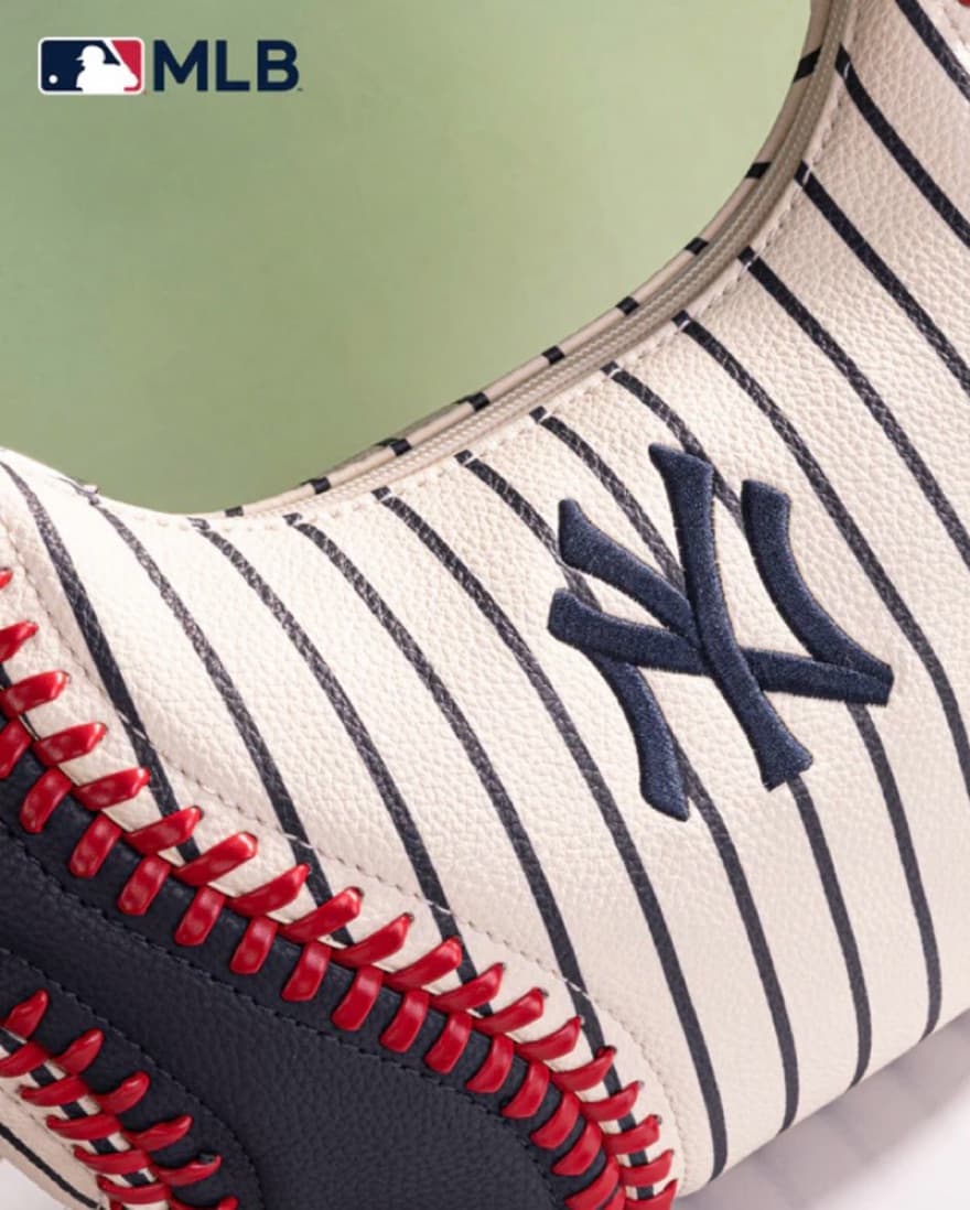 New York Yankees Bag - Image 6
