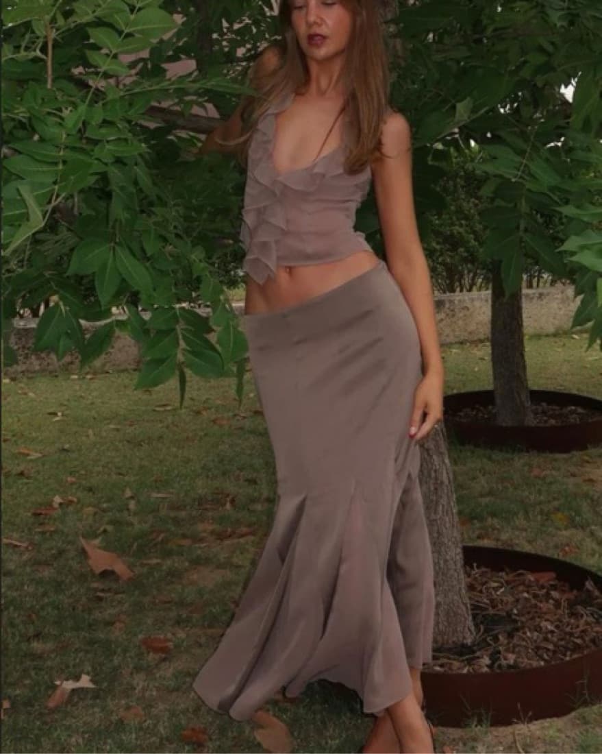 LIONESS Pleated Midi Skirt (Rose Maxi) - Image 1
