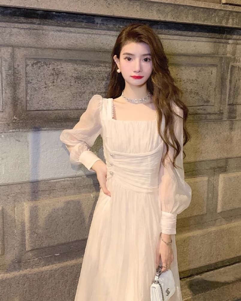 Just want to wear a long dress - Image 2