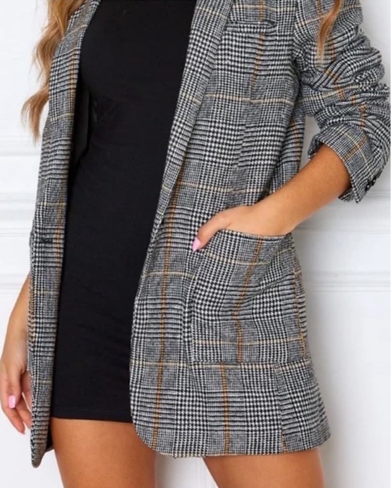 White Fox Boutique Oversized Blazer - Image 2