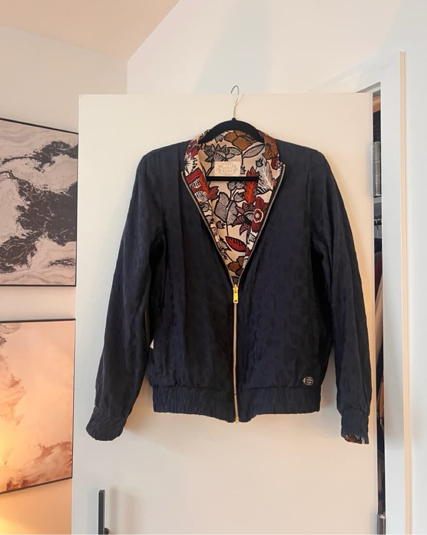 REVERSIBLE Bomber Jacket (Navy / Floral) - Image 2