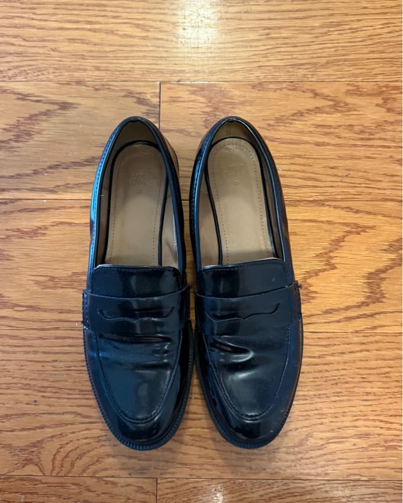 Black Loafers (EU 39) - Image 1