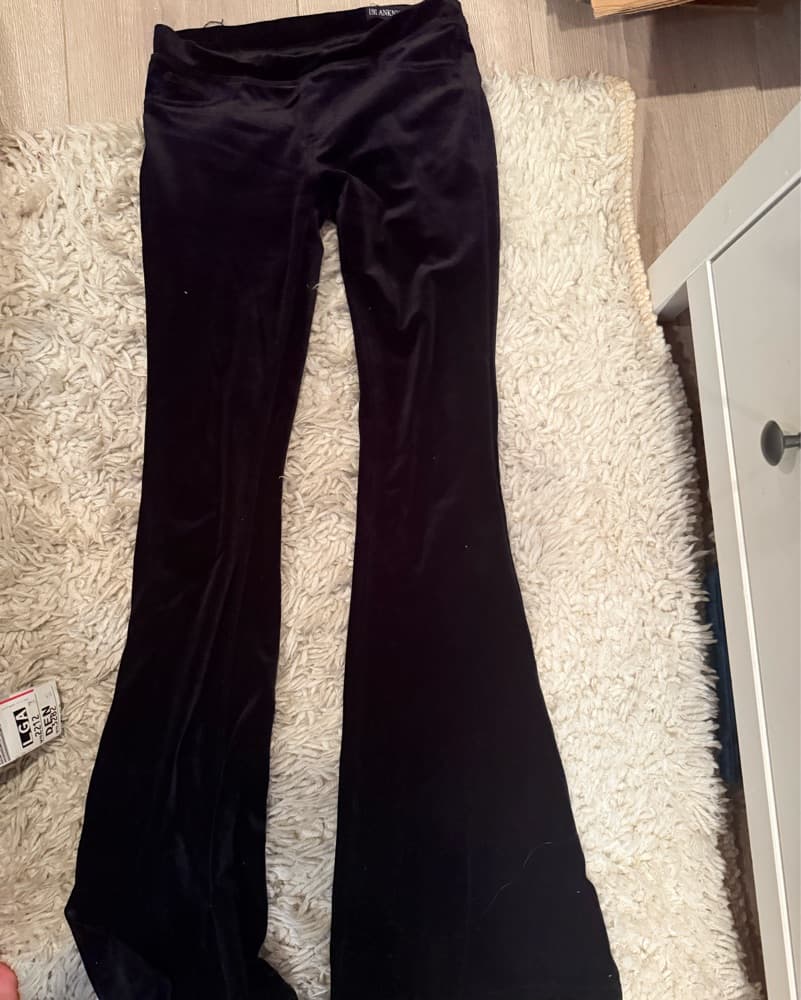 BlankNYC Velvet Pants - Image 2