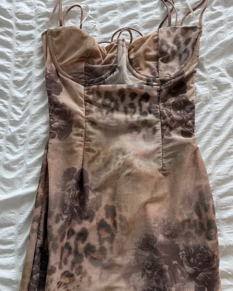 House Of CB Aiza Floral Dress  - Image 2
