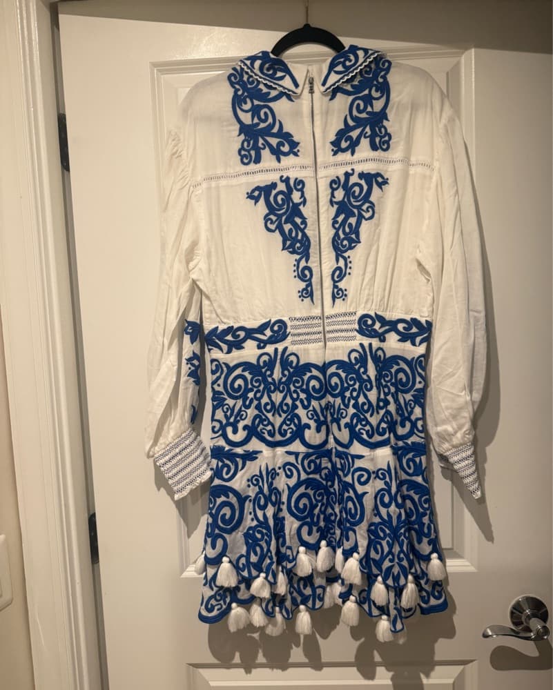 Alice & Olivia Loryn Embroidered Dress - Image 2