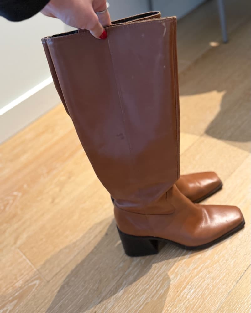 Chic Tan Leather Boots Tony bianco - Image 1