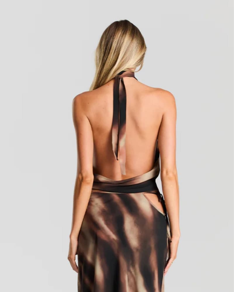 Glamorous Backless Halter Crop Top - Image 2