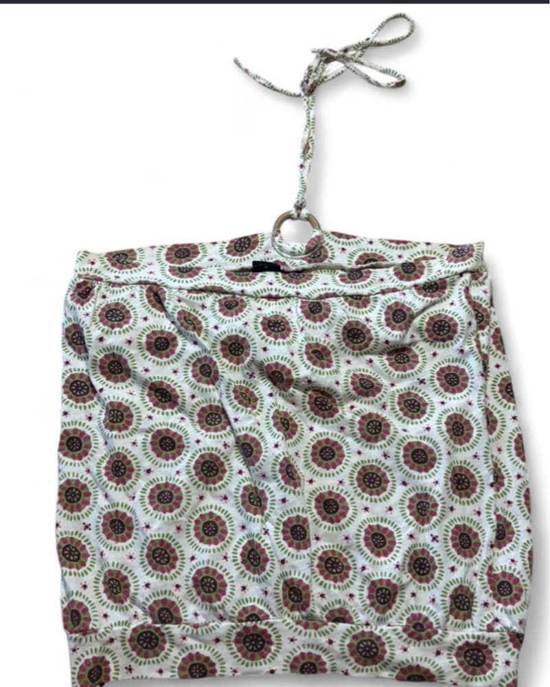 Stylish Sunburst Patterned Halter Top - Image 2