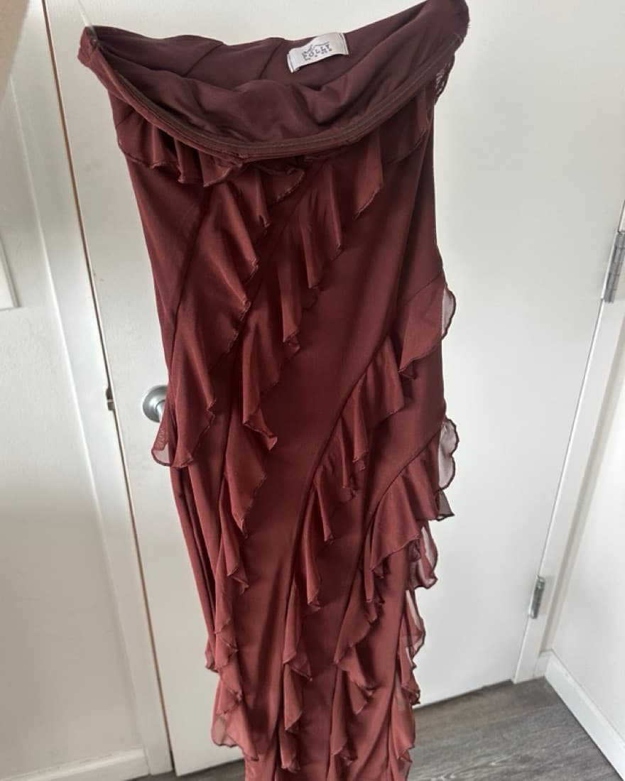Pretty Little Thing brown ruffle dress  - Image 3