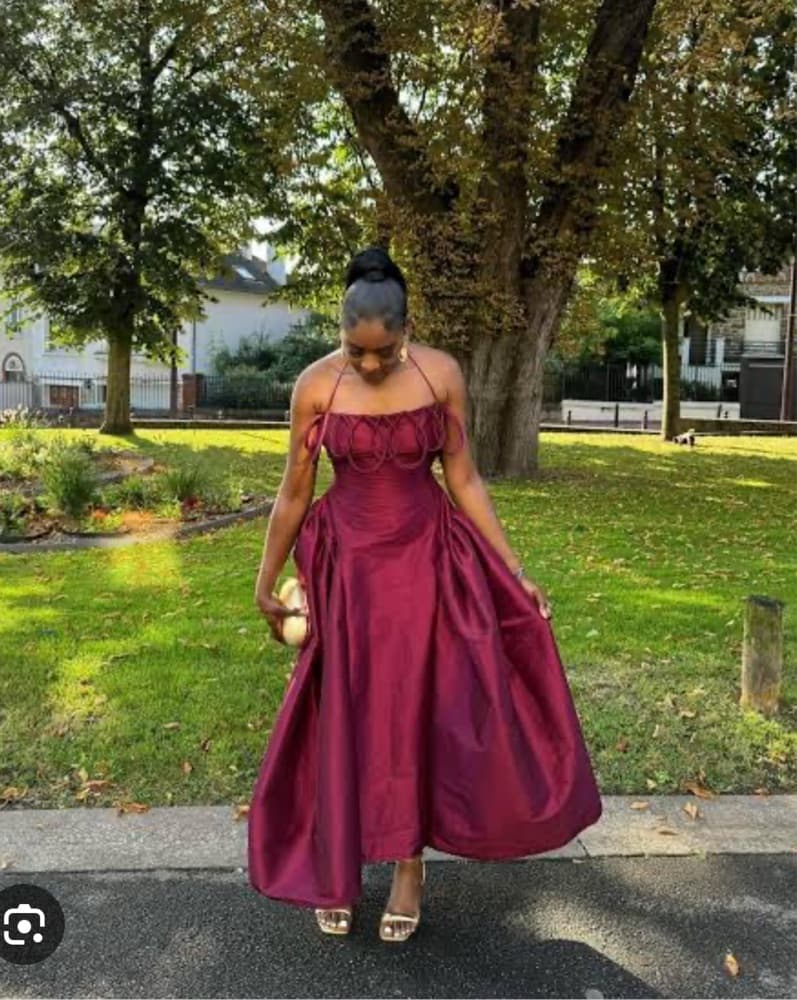 Dark Red Midi Dress Desiree Iyama - Image 2