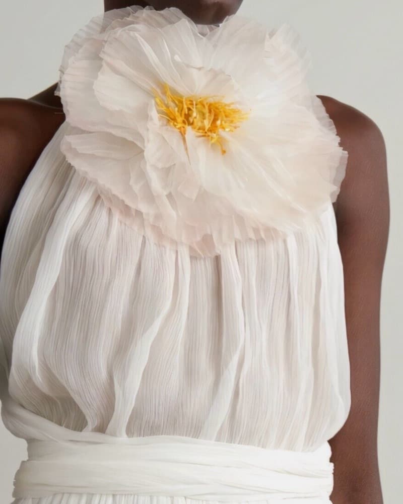 Oscar de la Renta Gown  - Image 4