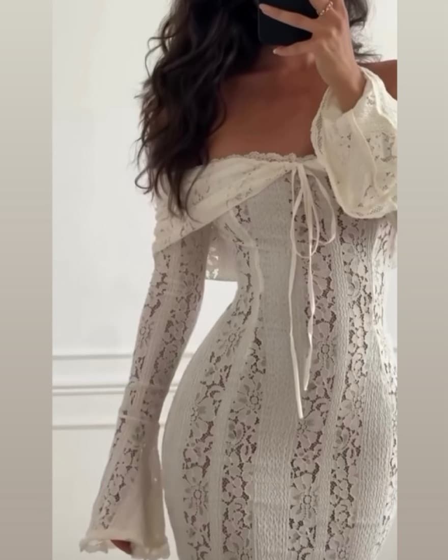 Elegant Floral Lace Off-Shoulder Maxi Dress - Image 2