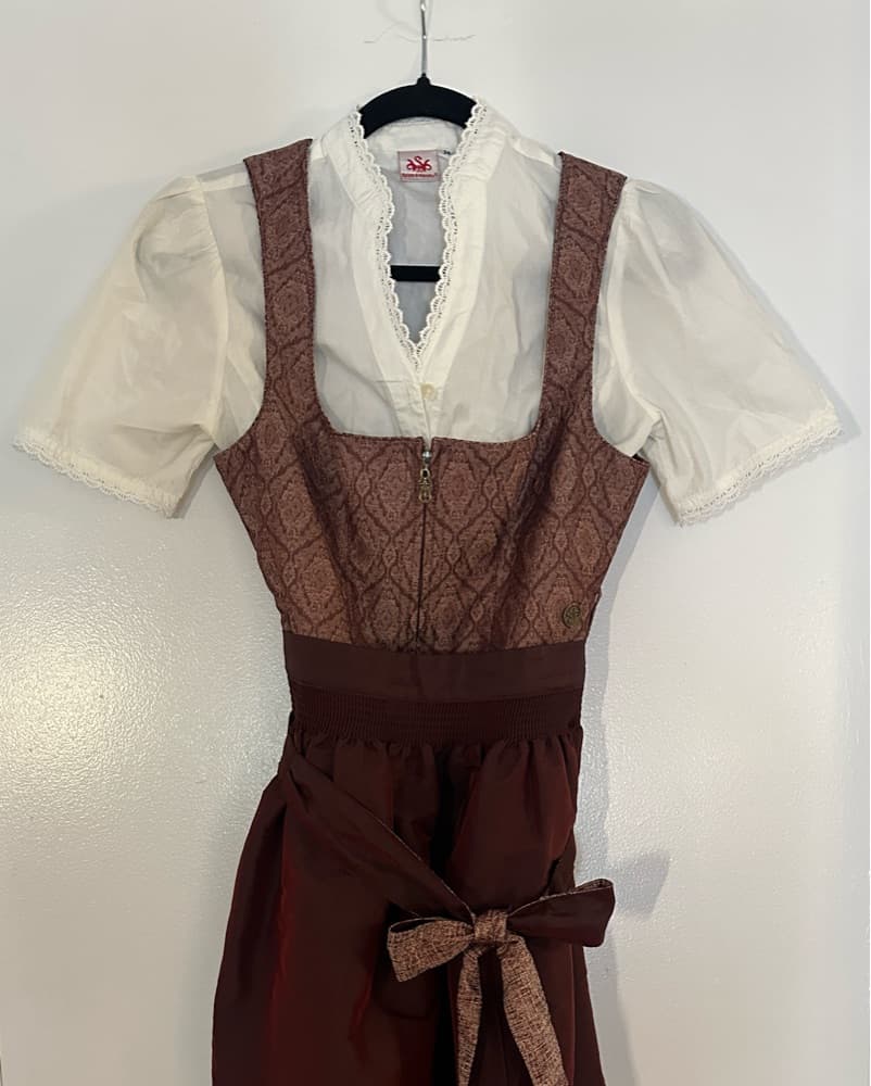 Spieth & Wensky Dirndl Blouse Size 34 - Image 3