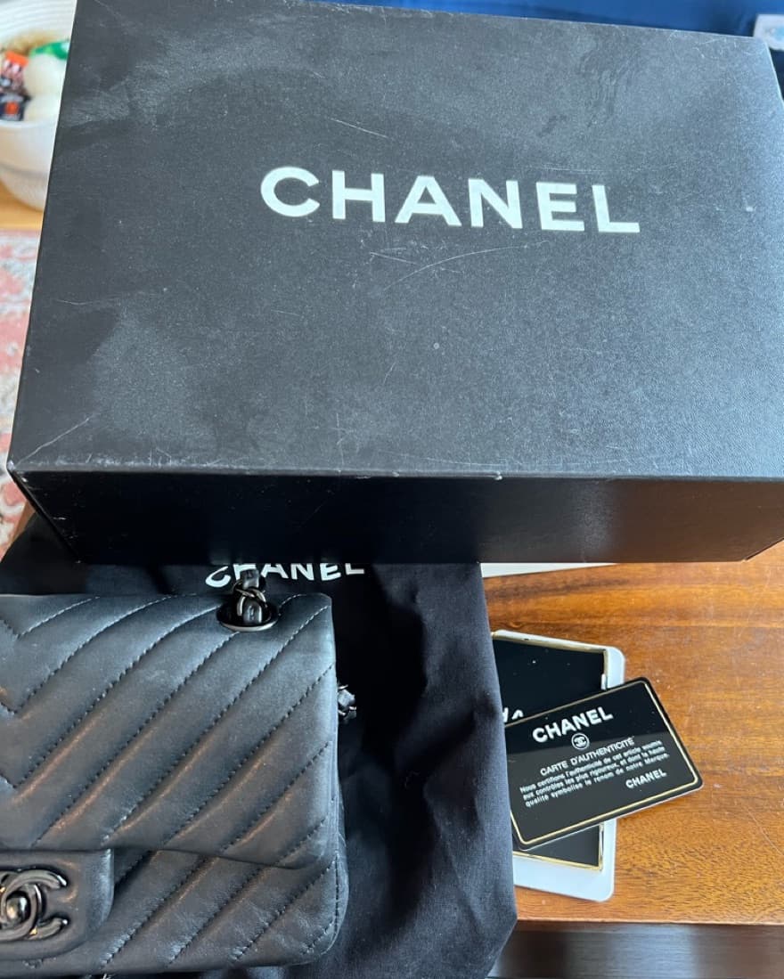 Chanel Chevron Vintage  - Image 6