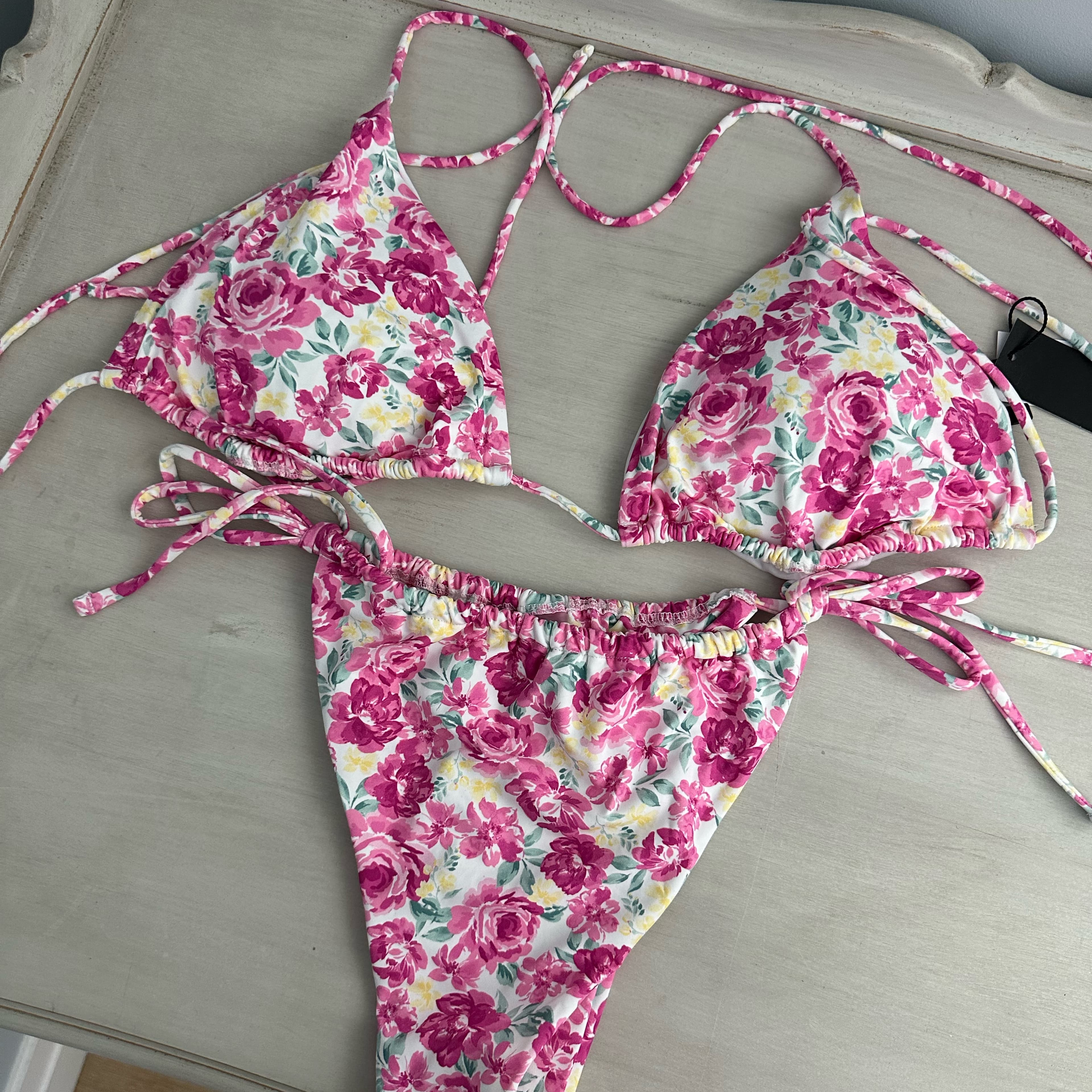 Neverworn Pink Floral Ruched Bikini Set - Image 3