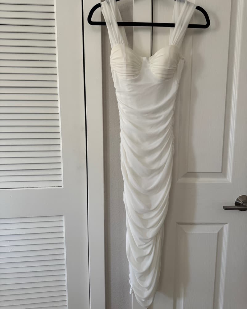 White Long Dress 90s Style - Image 1