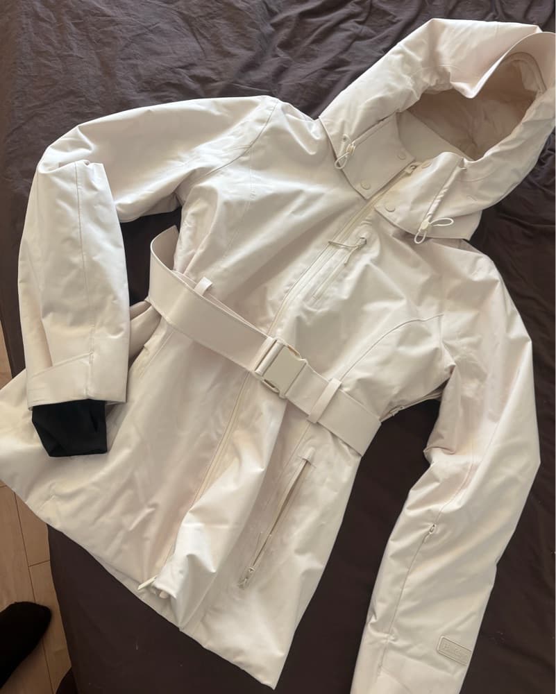 Halfdays Ski Jacket In White - Image 2