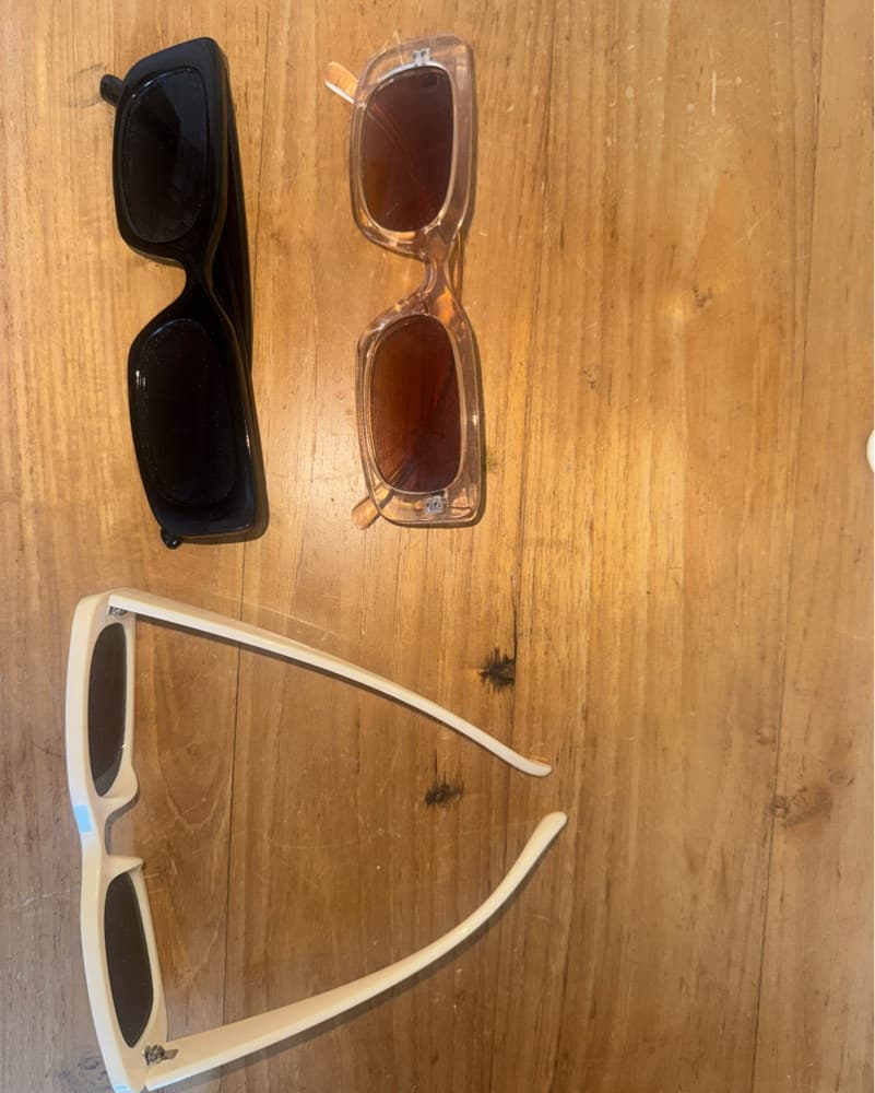 Stylish Sunglasses Assortment - Image 2
