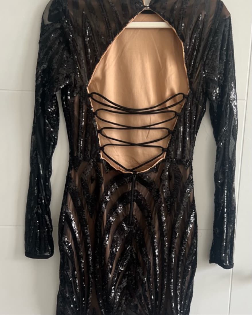 Black Sequence - Image 1
