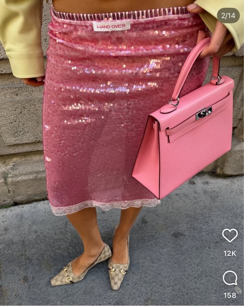 Hand Over Skirt  - Image 6