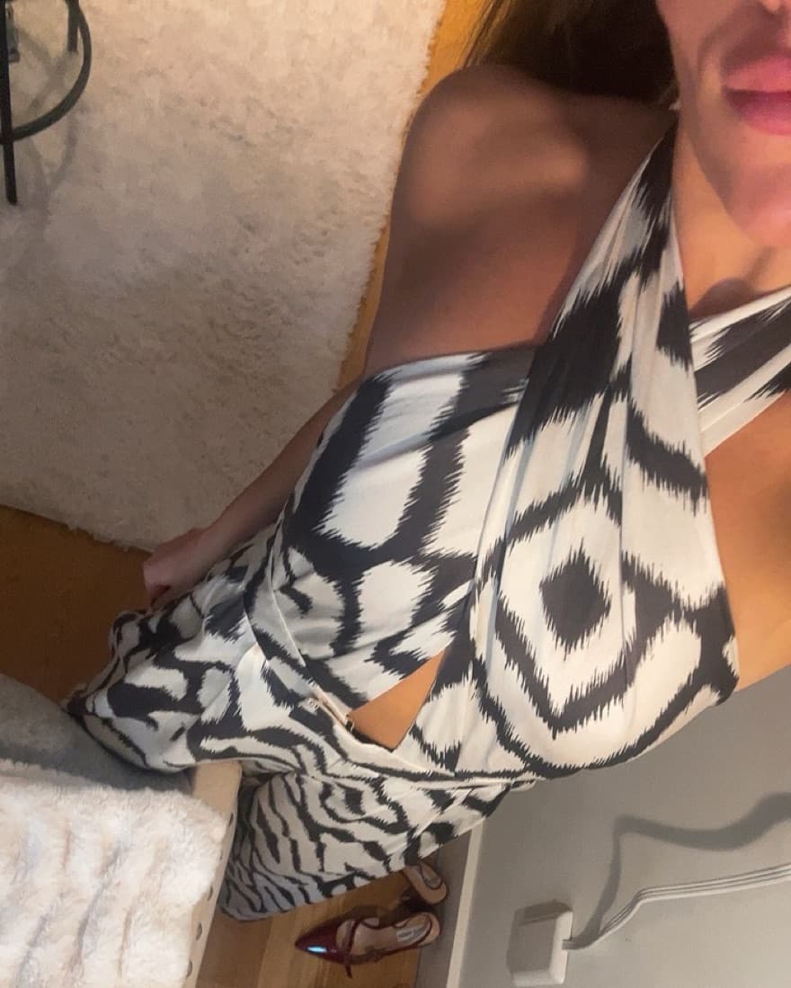 Silk Jumpsuit Halter Top With Open Back - Image 3
