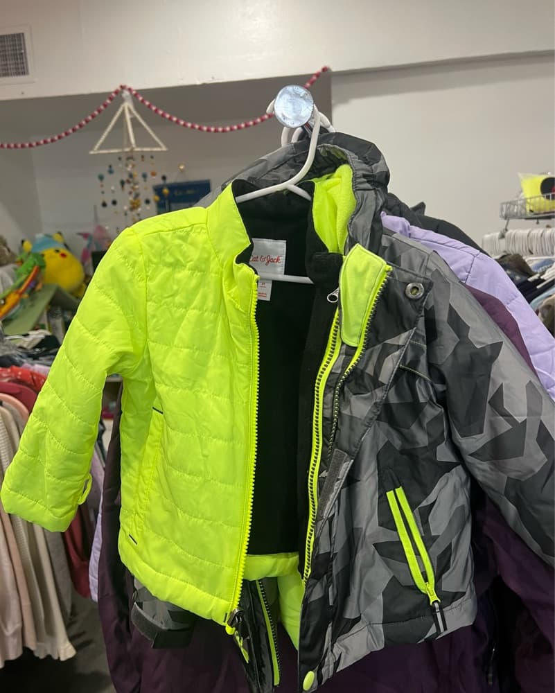 Cat & Jack 3-in-1 Jacket - Size 2T - Image 2