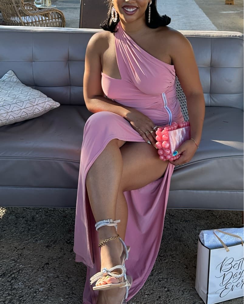 Stunning One-Shoulder Ruched Gown - Image 4
