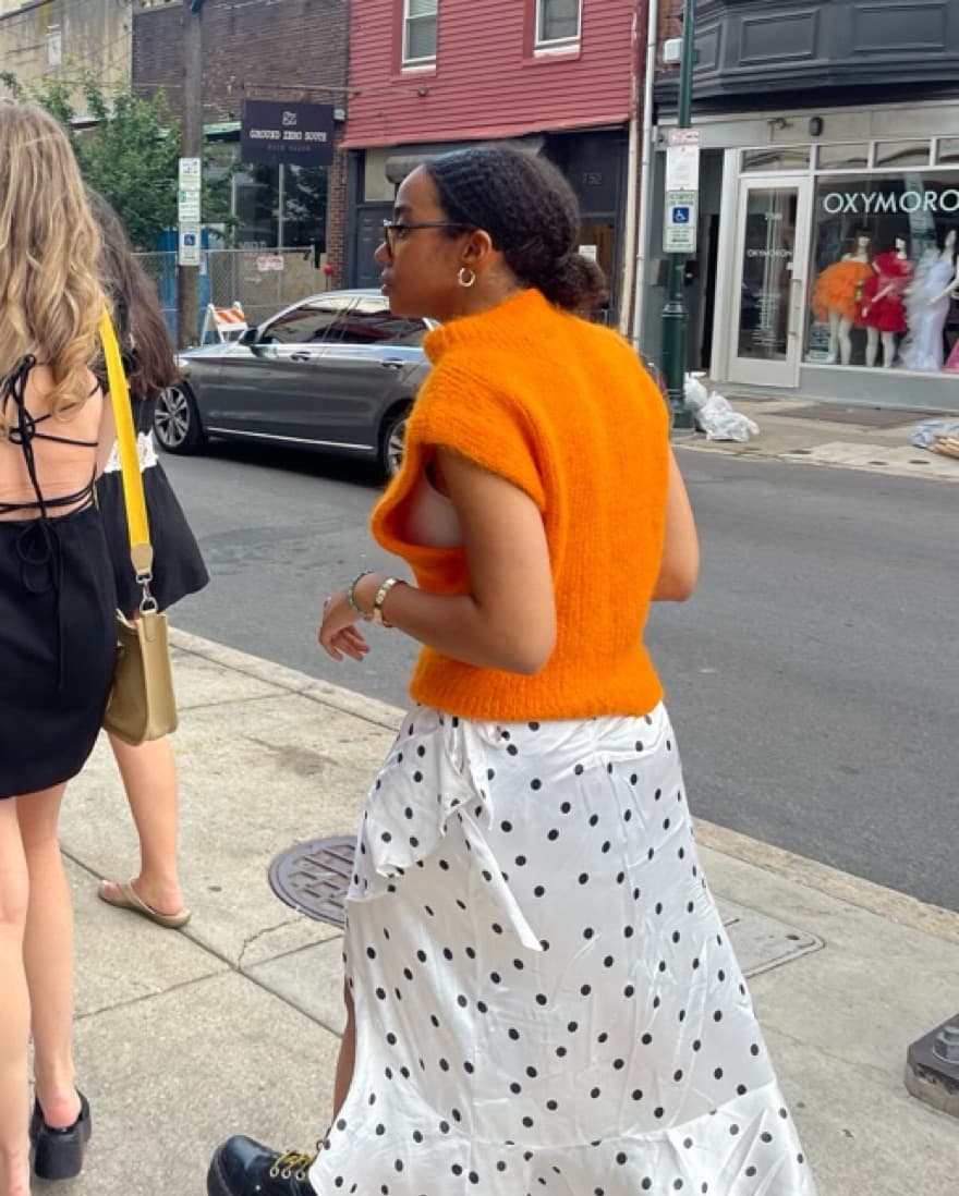 Zara Orange Sweater Vest  - Image 3