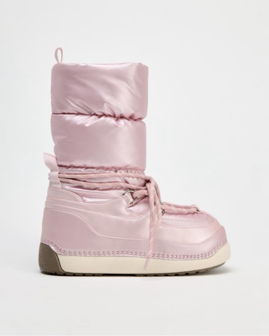 Plush Pink Puffy Snow Boots | metallic - Image 1