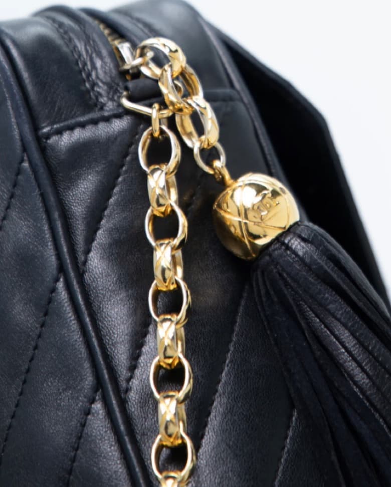 Chanel Vintage Large Camera Case - Image 5