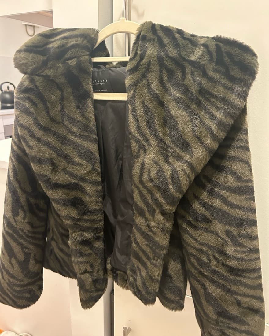 Sanctuary Zebra Striped Fur Jacket - Image 4