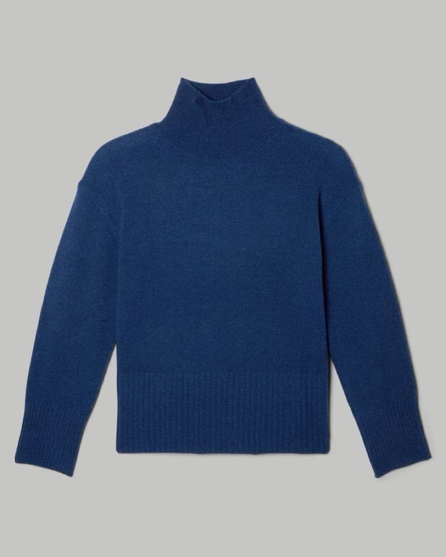 Everlane Cashmere Oversized Turtleneck - Image 2