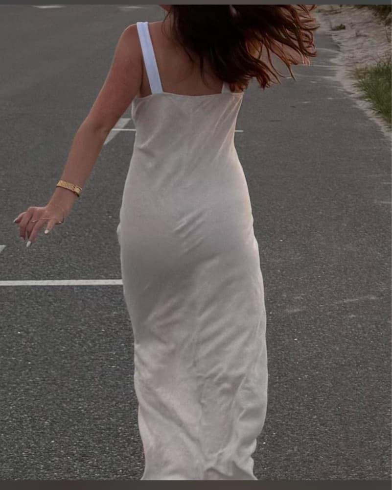 Elegant Beige Maxi Dress - Image 2